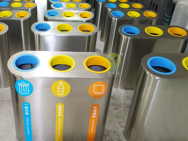提升公共空間品質(zhì),深圳金屬垃圾桶助你一臂之力